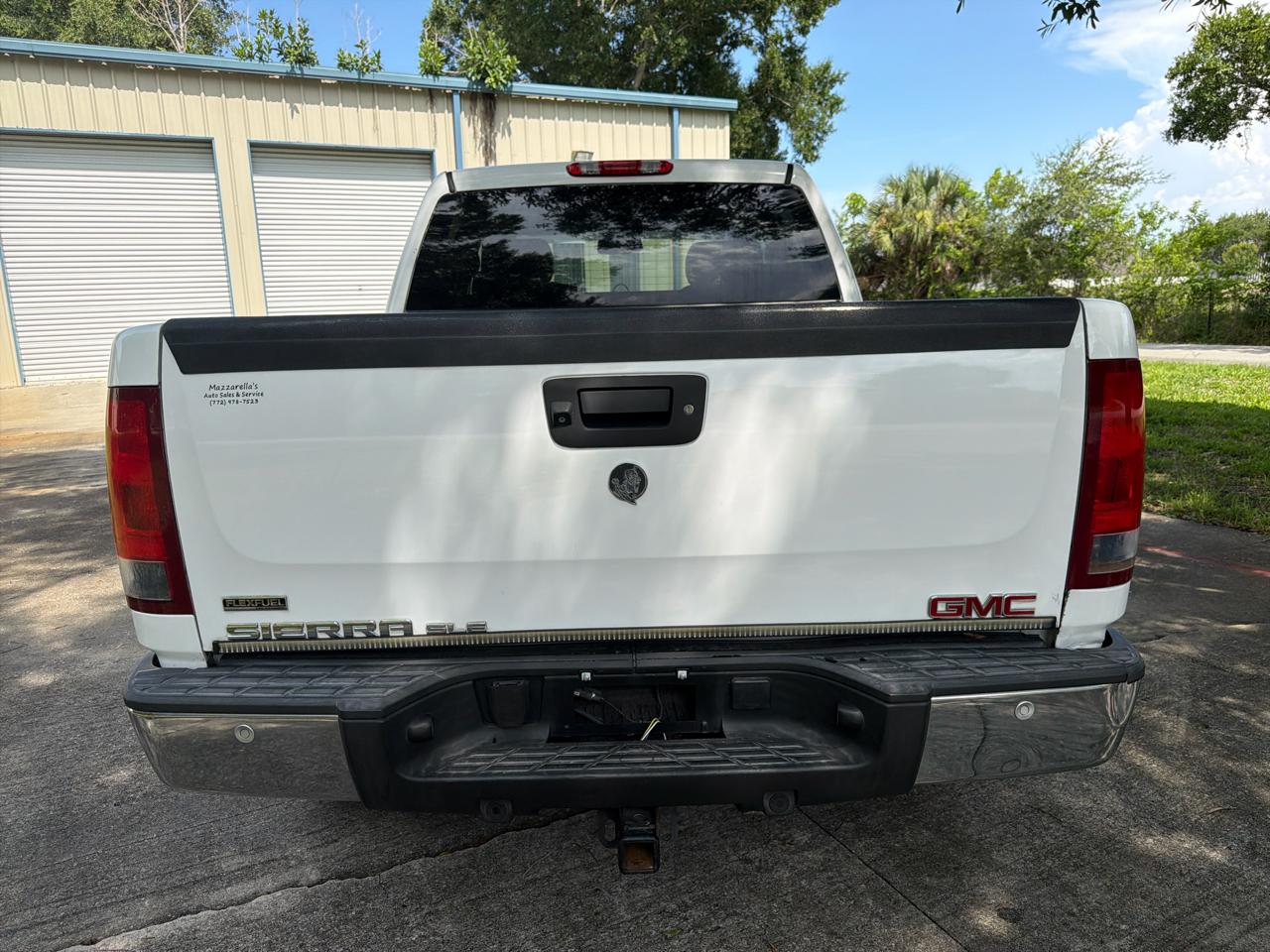 GMC Sierra 1500 4WD Crew Cab 143.5" SLE 2011