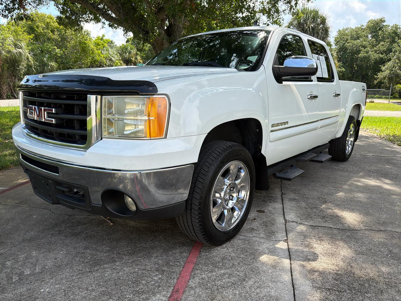 GMC Sierra 1500 4WD Crew Cab 143.5" SLE 2011