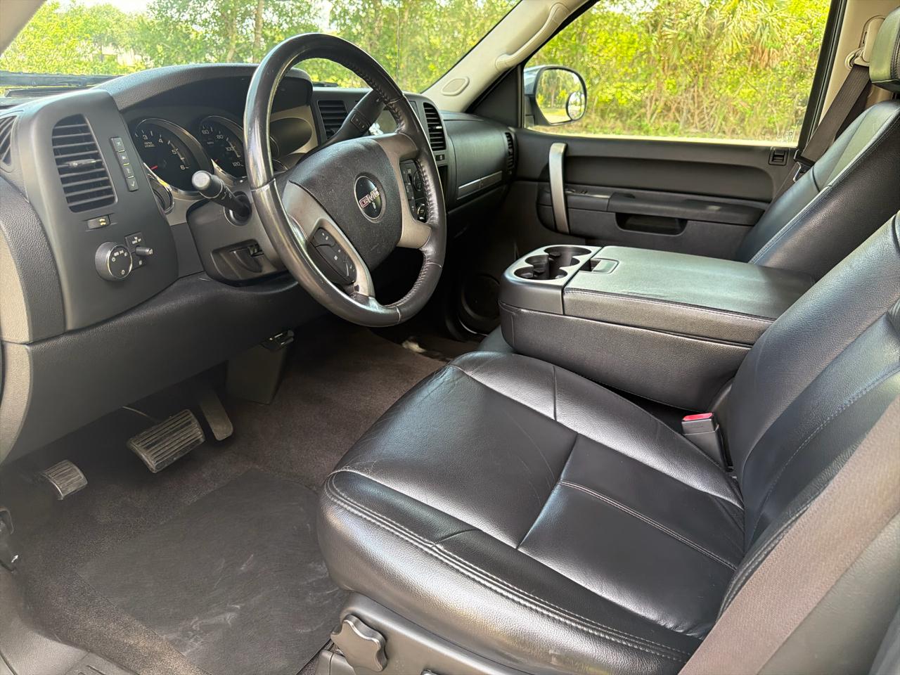 GMC Sierra 1500 4WD Crew Cab 143.5" SLE 2011