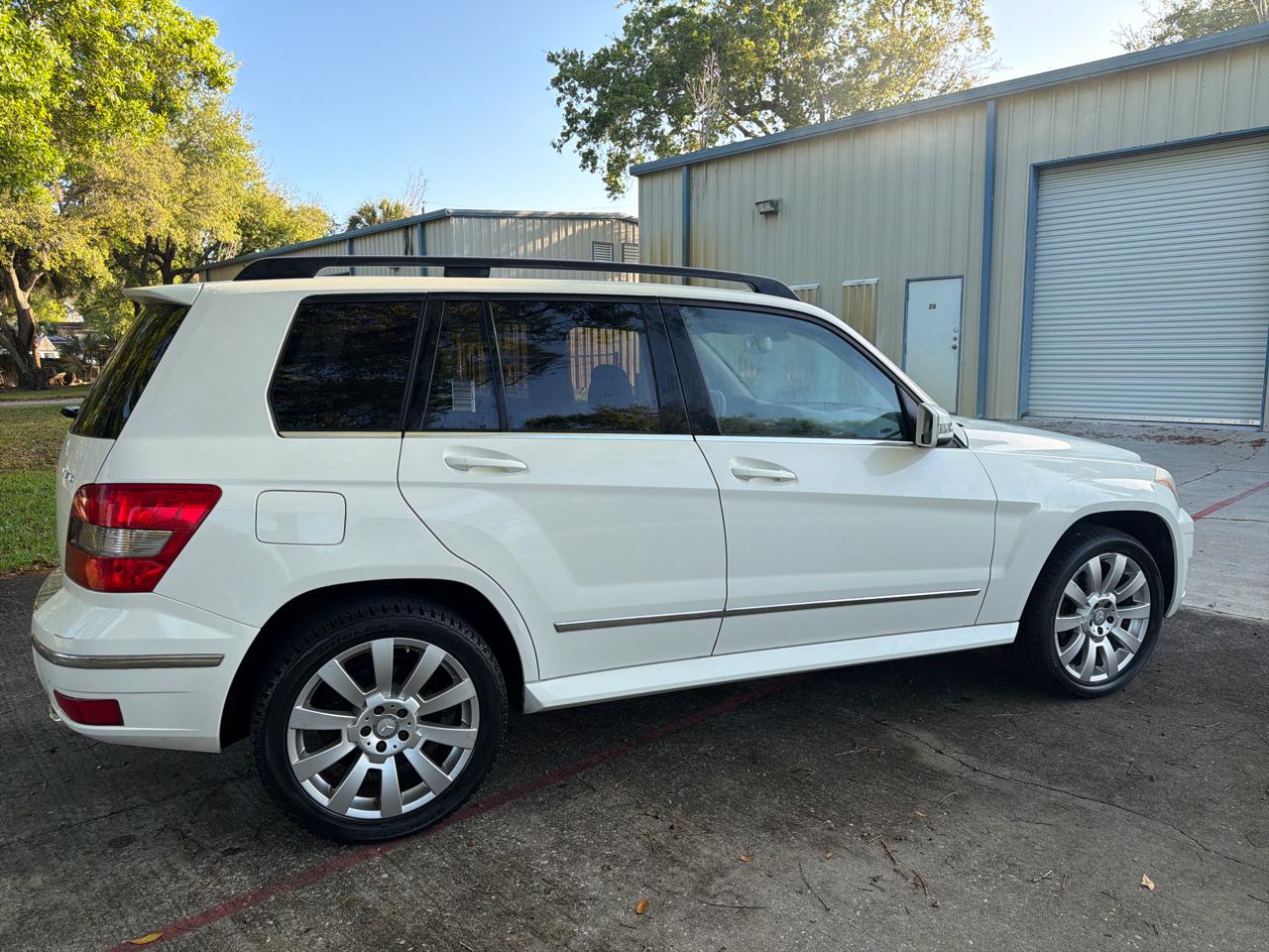 Mercedes-Benz GLK-Class 4MATIC 4dr GLK 350 2010