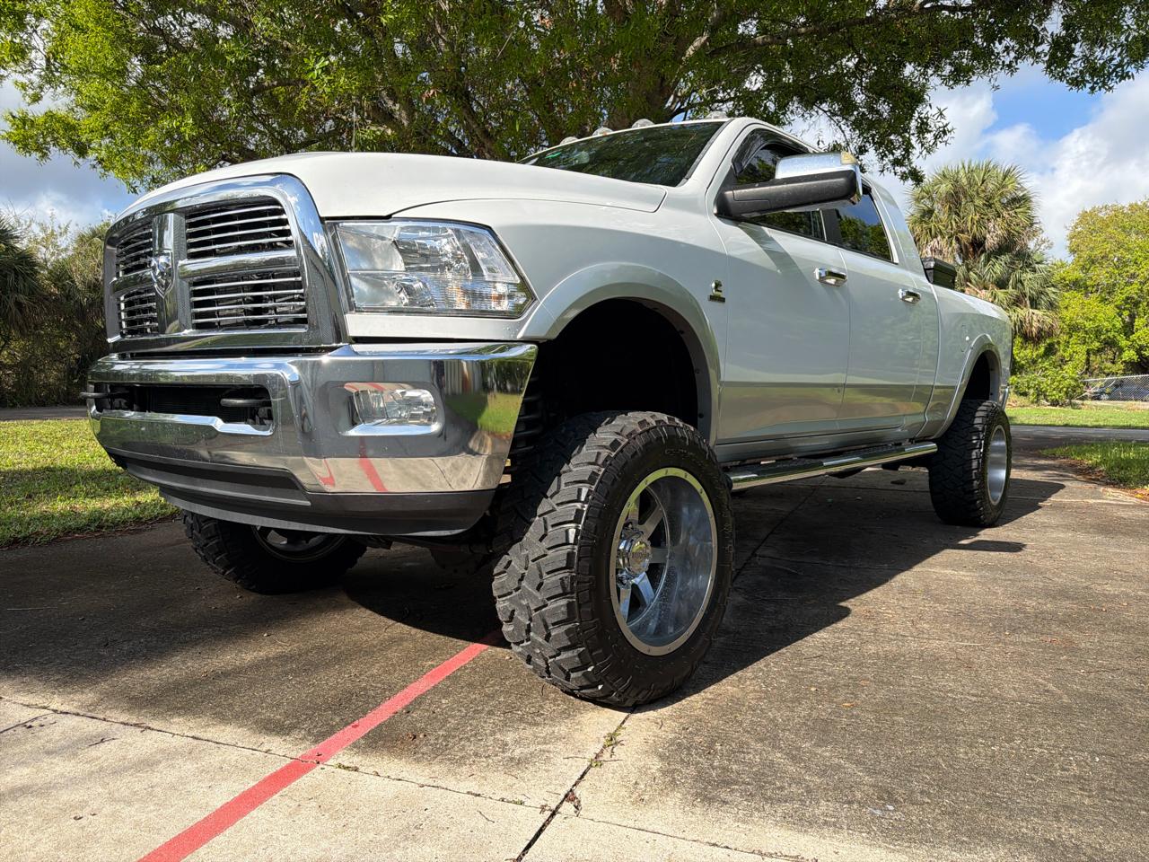 RAM 2500 4WD Mega Cab 160.5" Laramie 2012