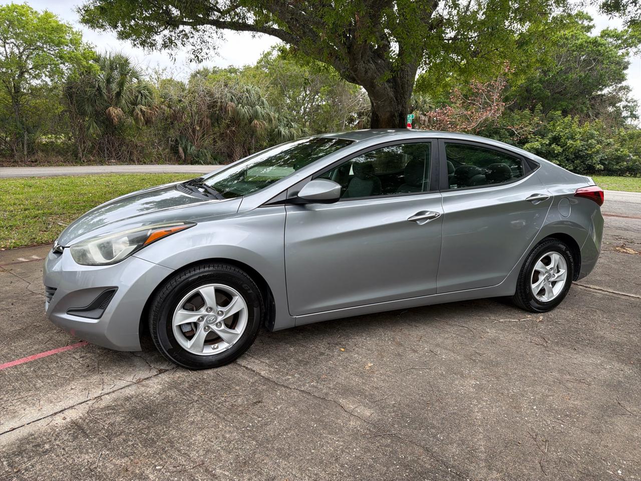 Hyundai Elantra 4dr Sdn Auto SE (Alabama Plant) 2015