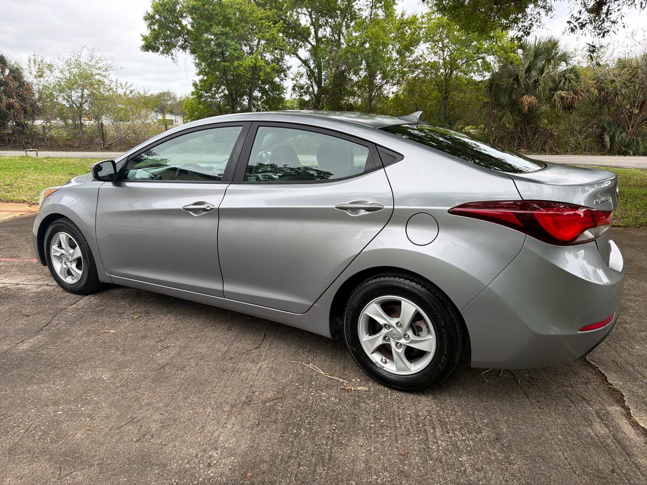 Hyundai Elantra 4dr Sdn Auto SE (Alabama Plant) 2015
