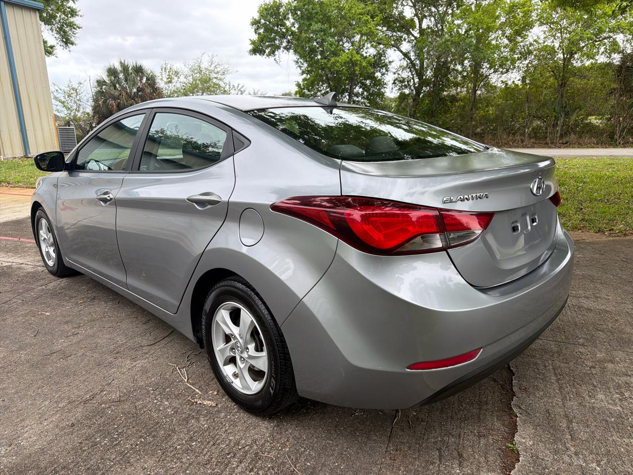 Hyundai Elantra 4dr Sdn Auto SE (Alabama Plant) 2015