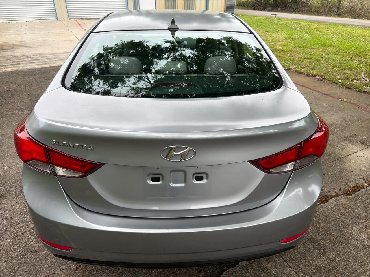 Hyundai Elantra 4dr Sdn Auto SE (Alabama Plant) 2015