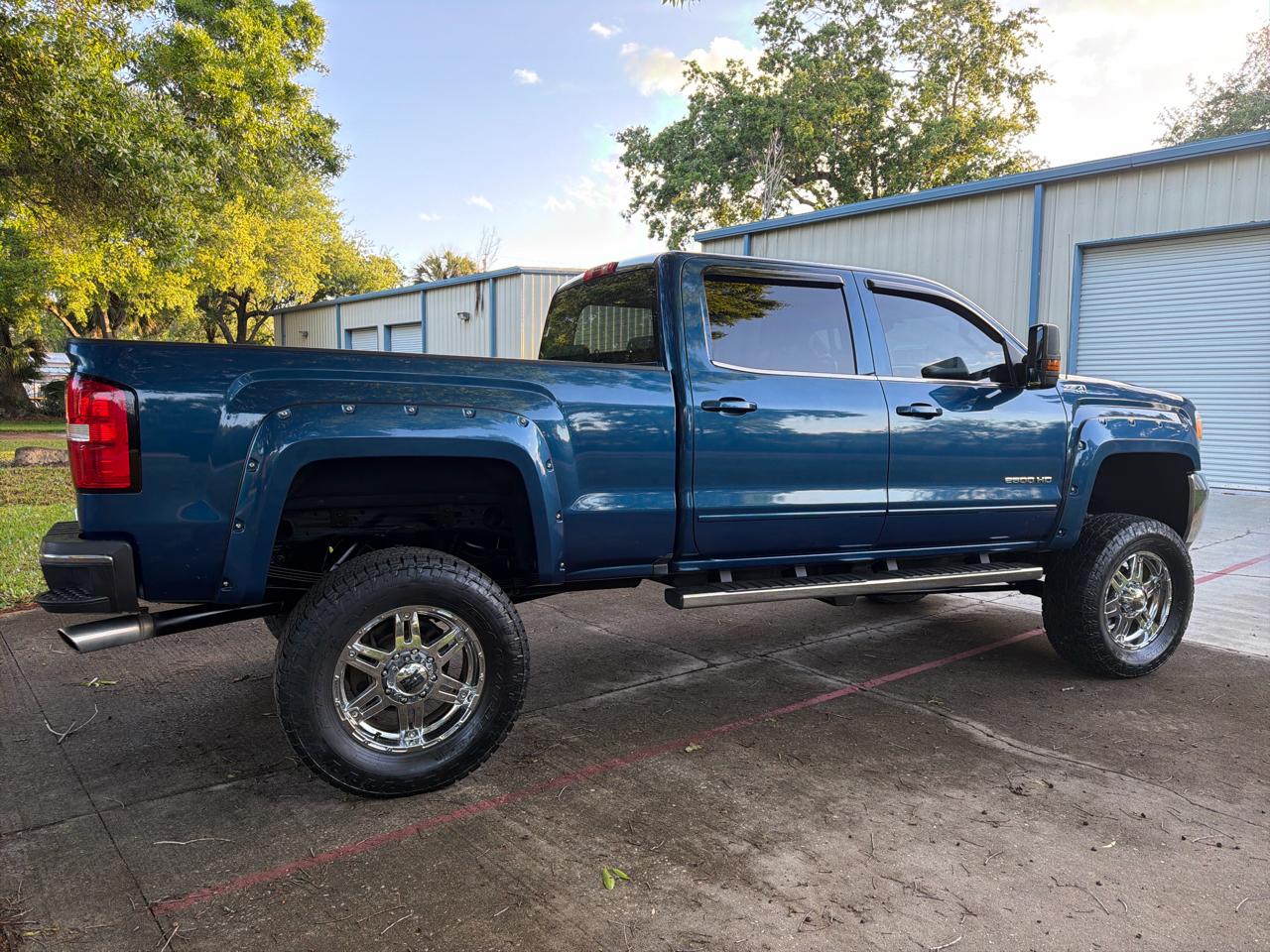 GMC Sierra 2500HD 4WD Crew Cab 153.7" SLE 2016