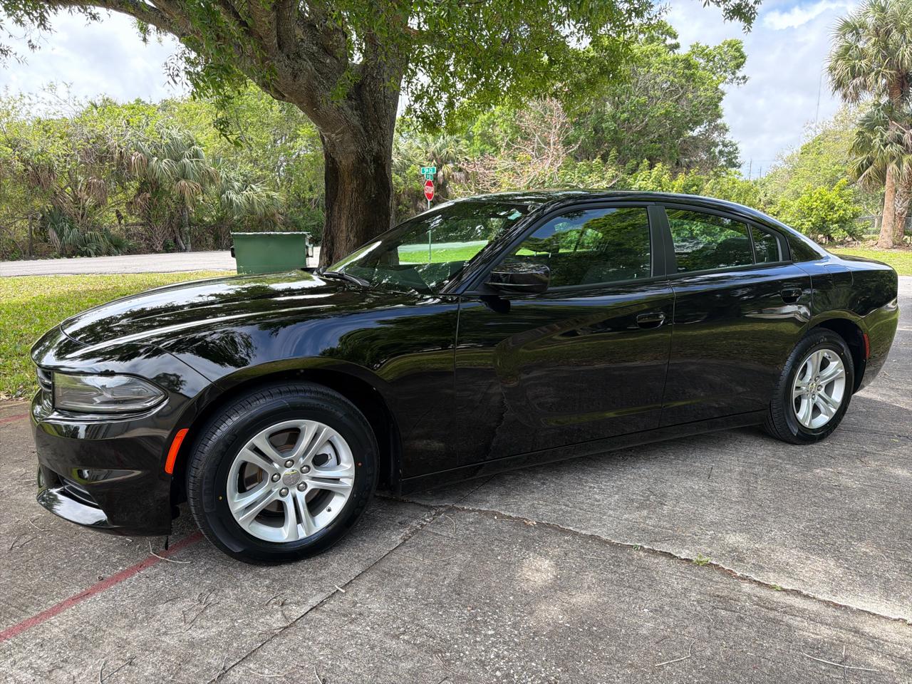 Dodge Charger SXT RWD 2022