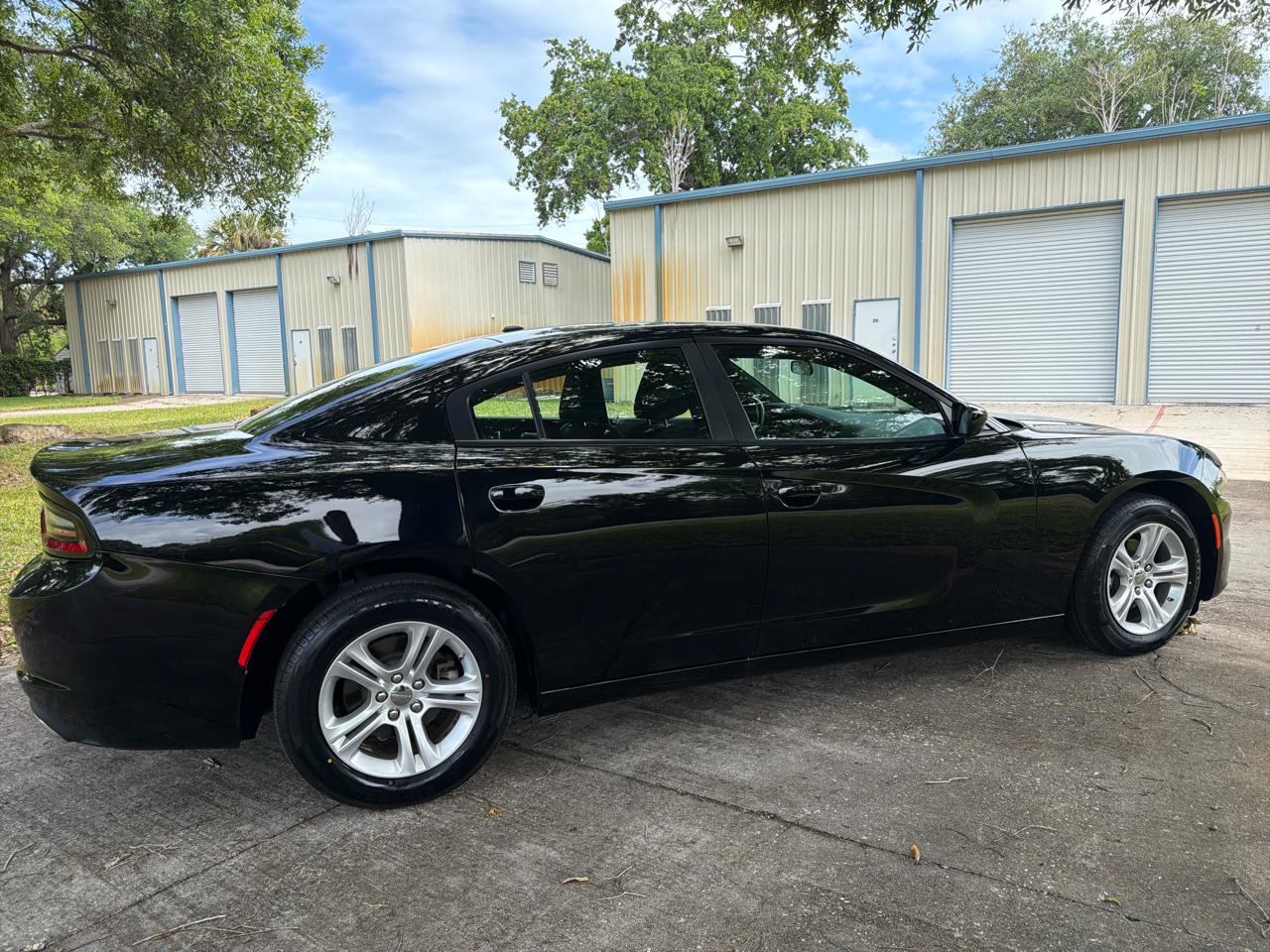 Dodge Charger SXT RWD 2022