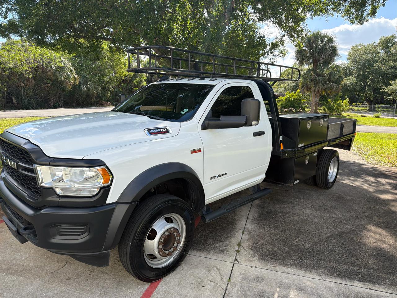 RAM 4500 Chassis Cab Tradesman 4x4 Reg Cab 84" CA 168.5" WB 2020