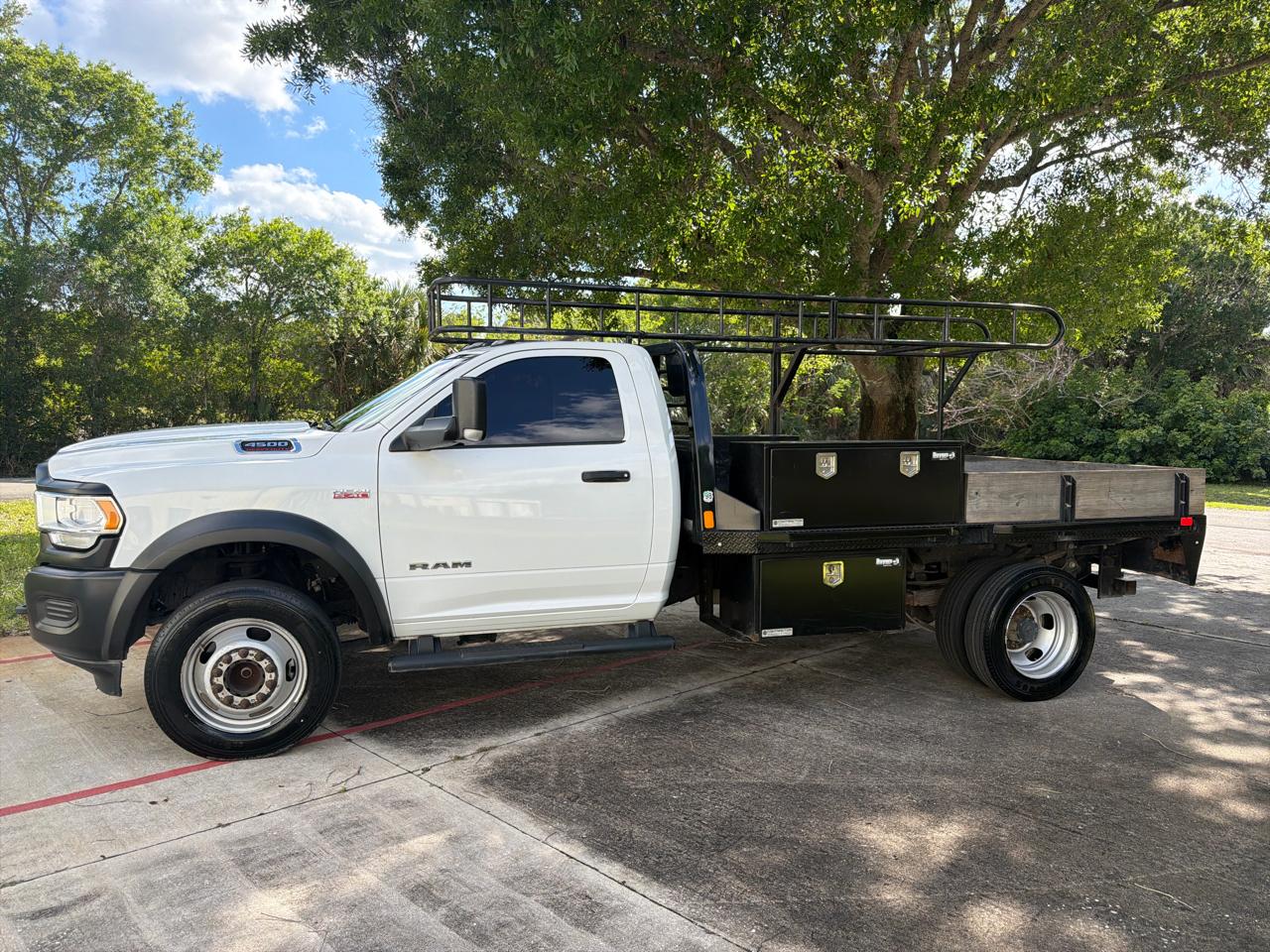 RAM 4500 Chassis Cab Tradesman 4x4 Reg Cab 84" CA 168.5" WB 2020