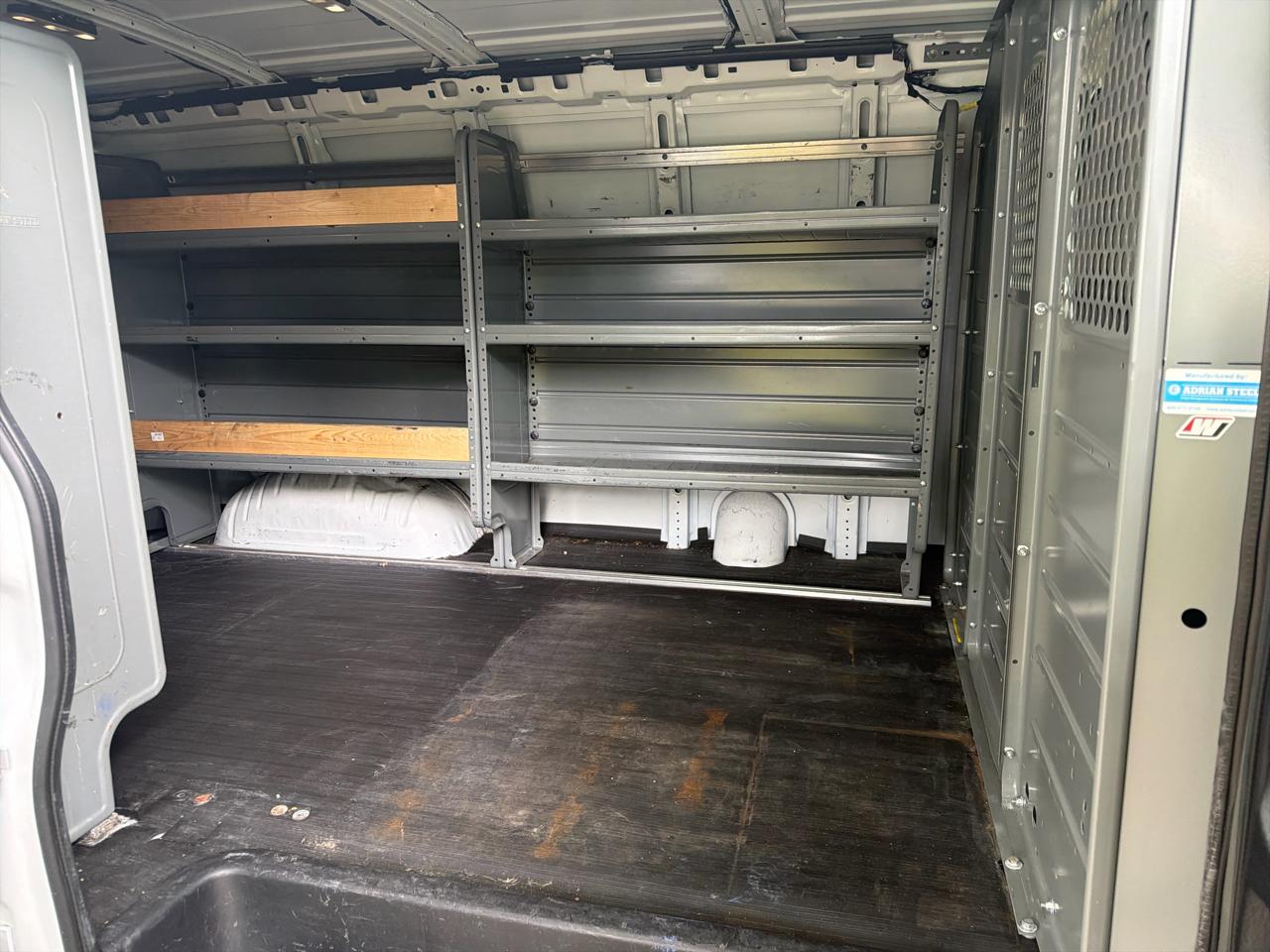 Chevrolet Express Cargo Van RWD 2500 135" 2020