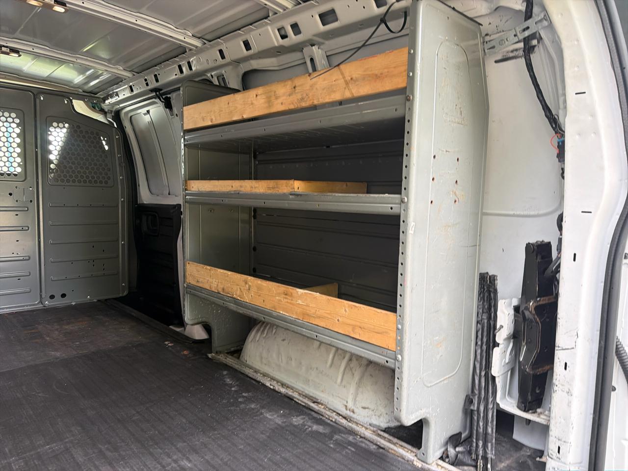 Chevrolet Express Cargo Van RWD 2500 135" 2020