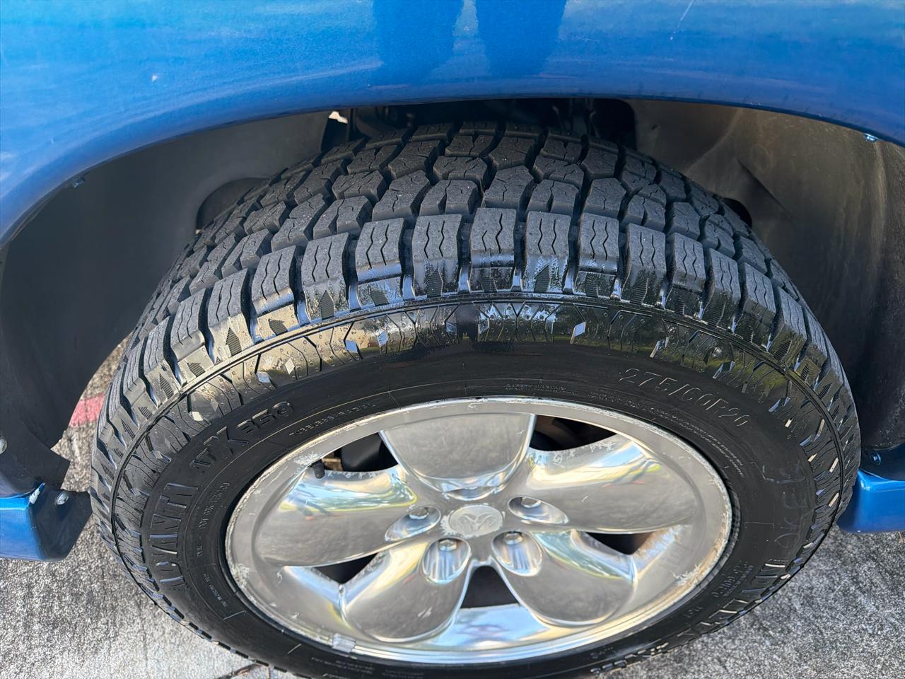 Dodge Ram 1500 4dr Quad Cab 140.5" WB SLT 2004