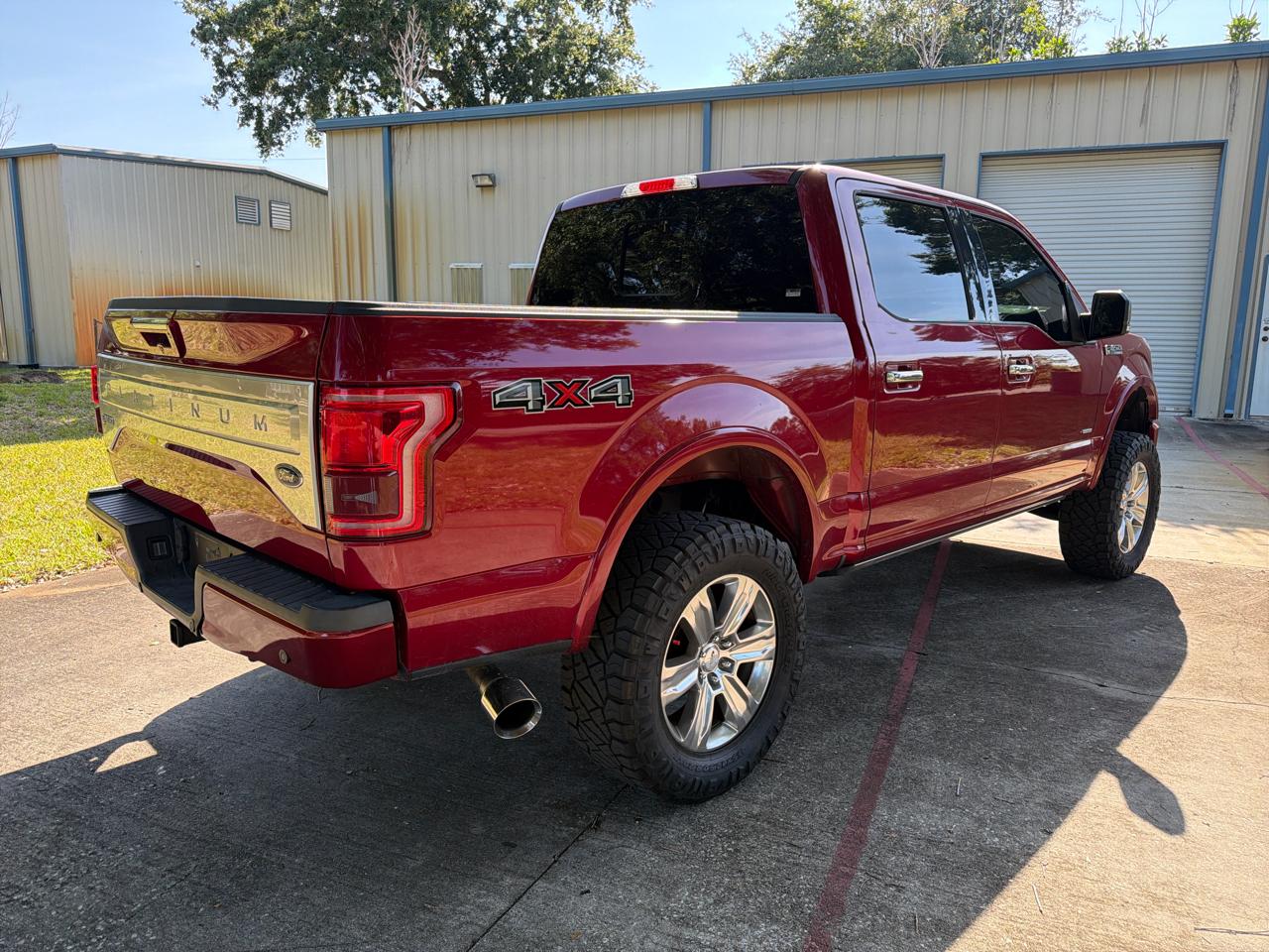 Ford F-150 4WD SuperCrew 145" Platinum 2016