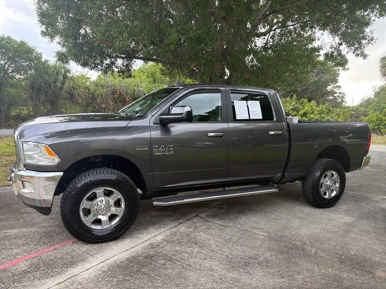 RAM 2500 Big Horn 4x4 Crew Cab 6'4" Box 2018