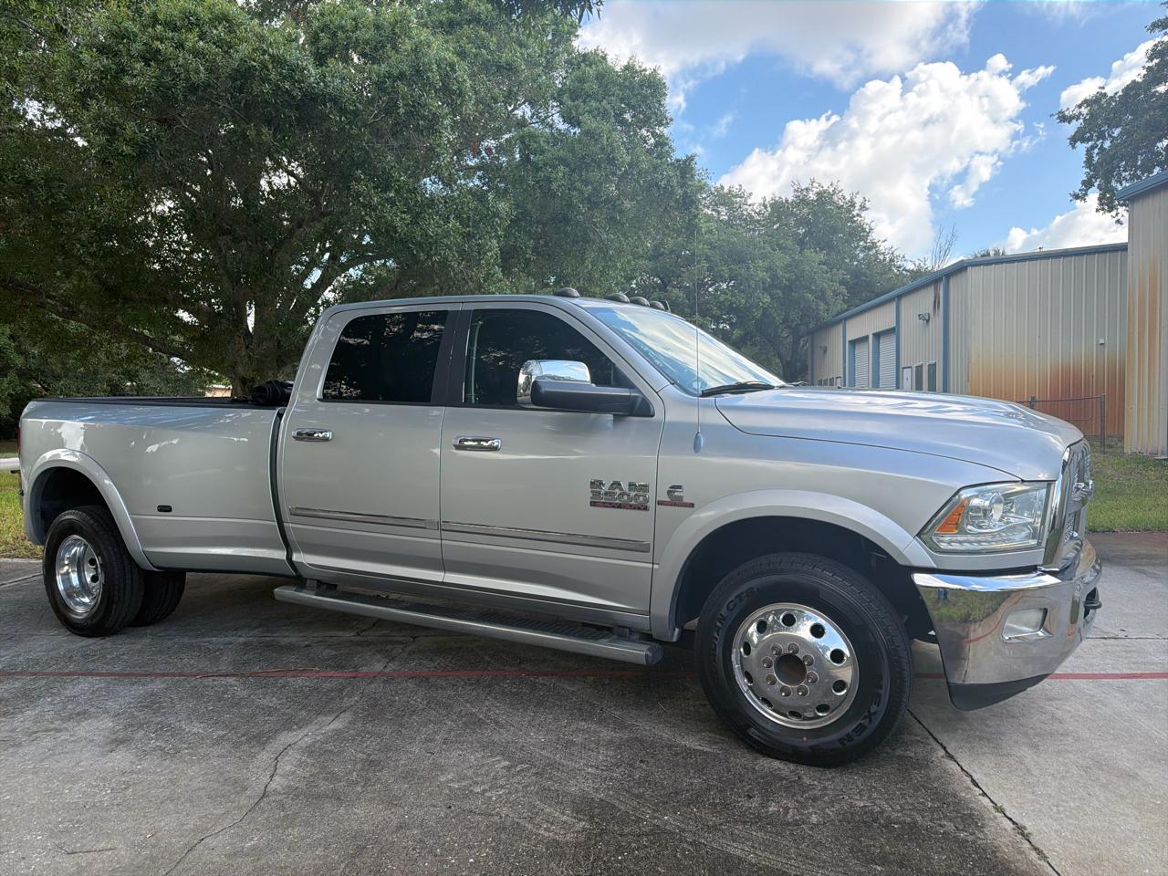 RAM 3500 2WD Crew Cab 169" Laramie 2013