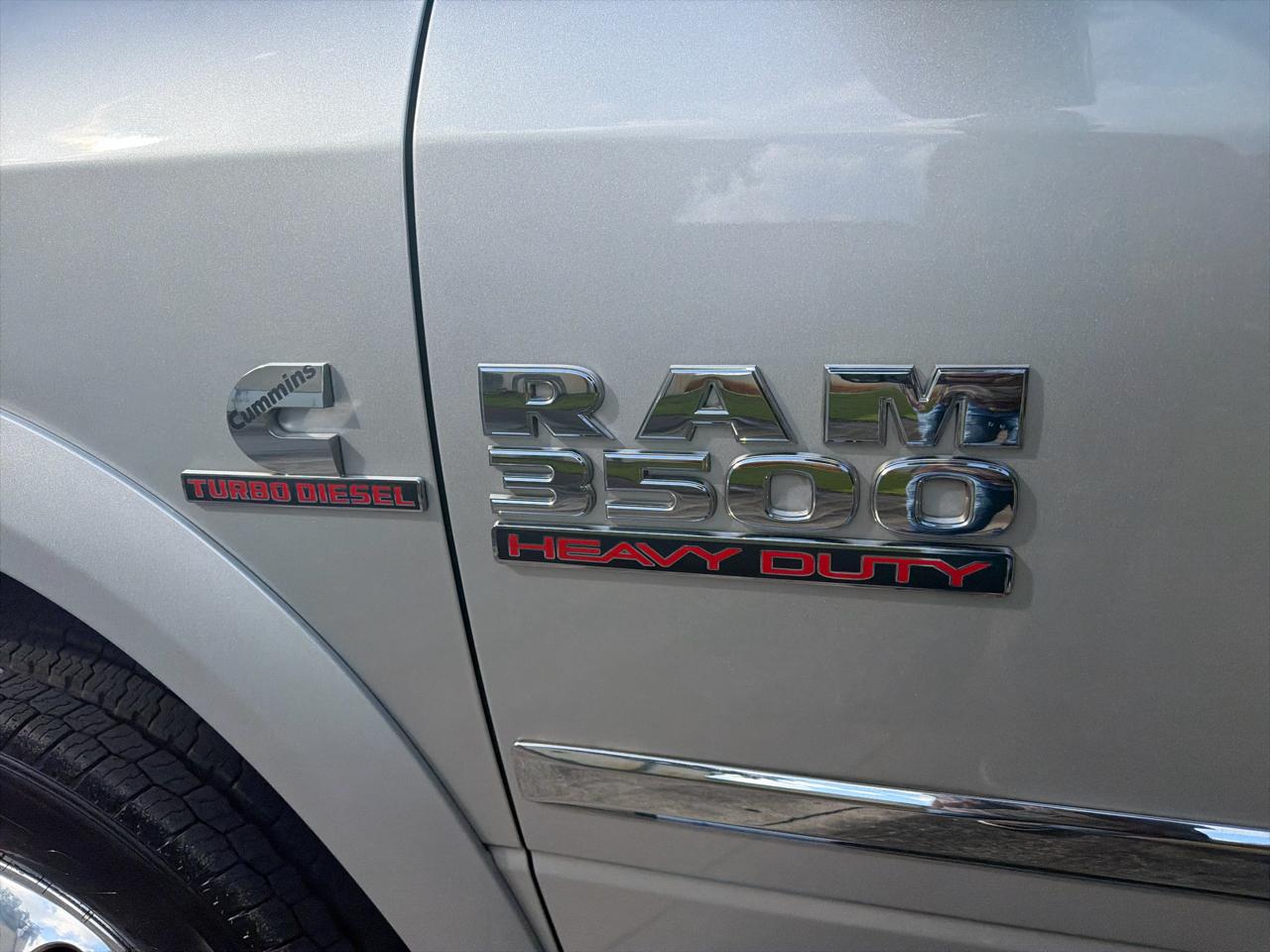 RAM 3500 2WD Crew Cab 169" Laramie 2013