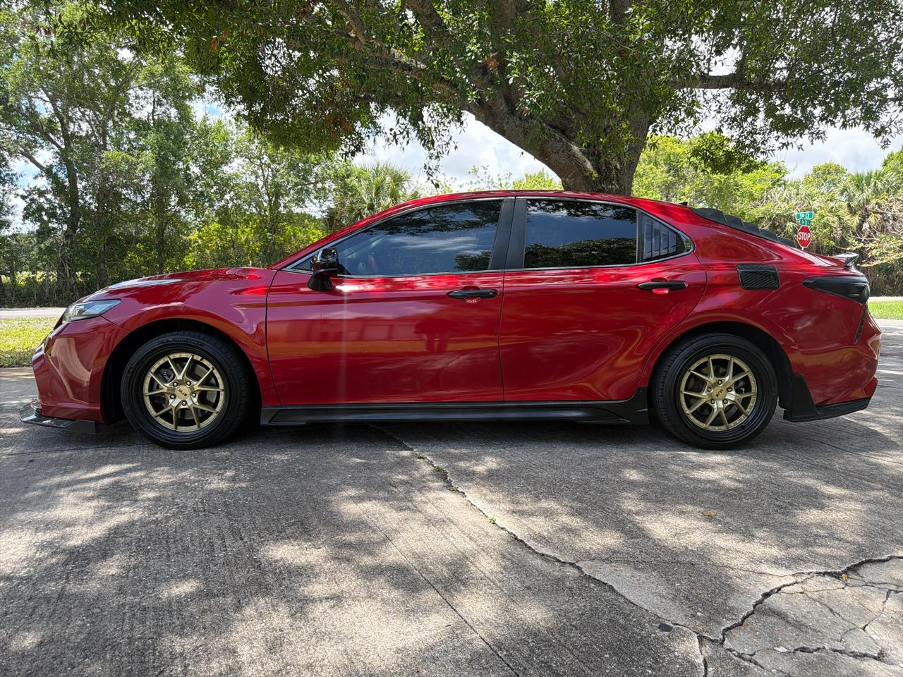 Toyota Camry SE Auto (Natl) 2021