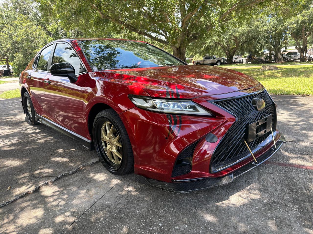 Toyota Camry SE Auto (Natl) 2021