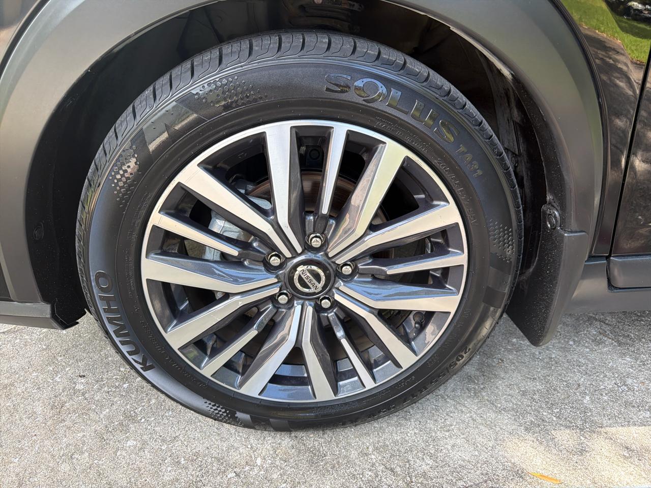 Nissan Kicks SV FWD 2021
