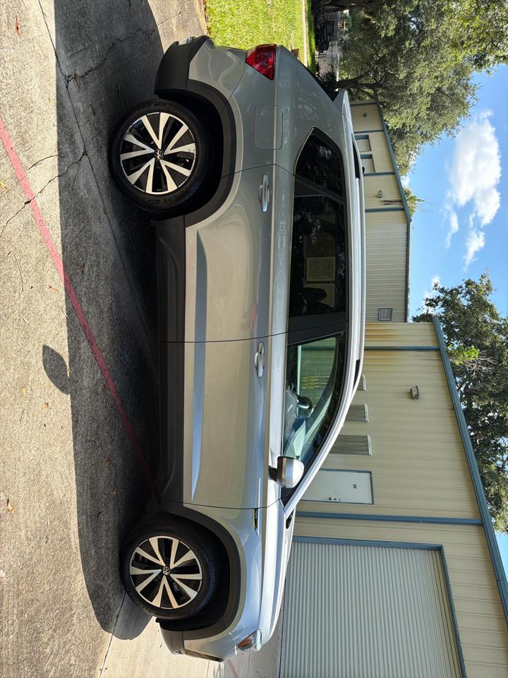 Volkswagen Taos SE FWD 2023