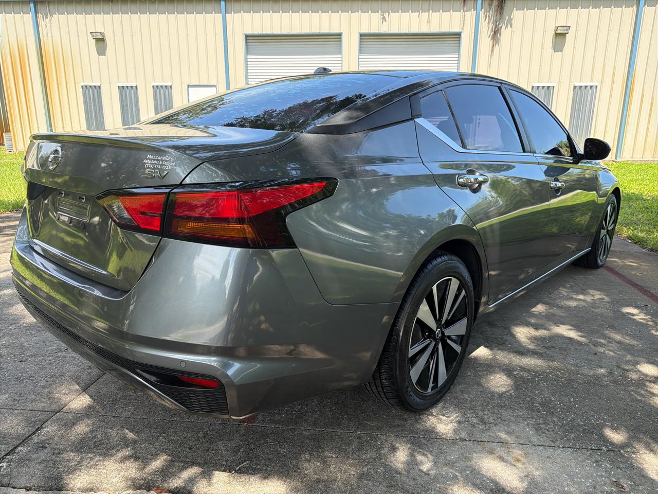 Nissan Altima 2.5 SV Sedan 2022