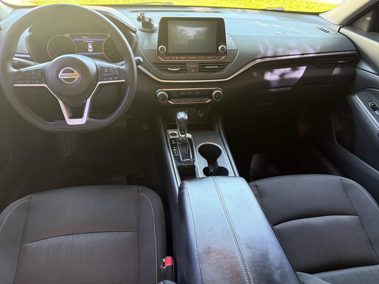 Nissan Altima 2.5 SV Sedan 2022
