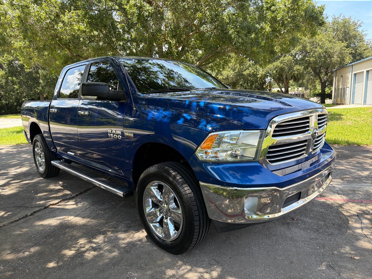 RAM 1500 2WD Crew Cab 140.5" Big Horn 2015
