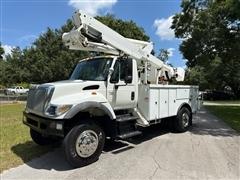 2005 International 7300 