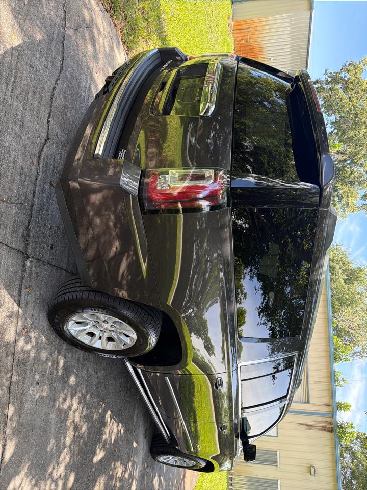 GMC Yukon XL 4WD 4dr Denali 2017