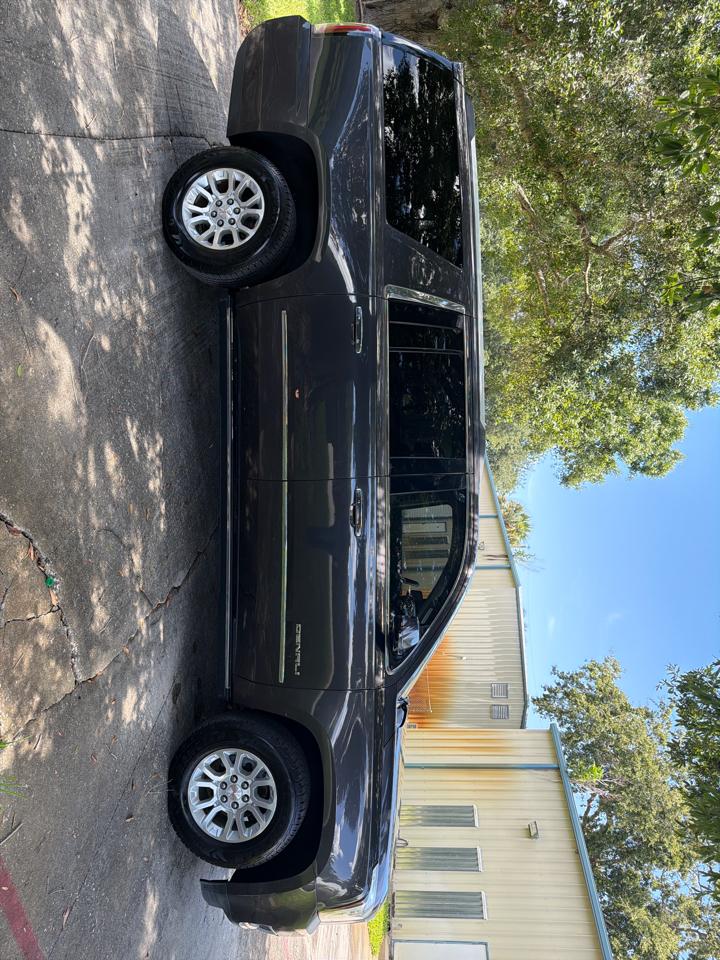 GMC Yukon XL 4WD 4dr Denali 2017