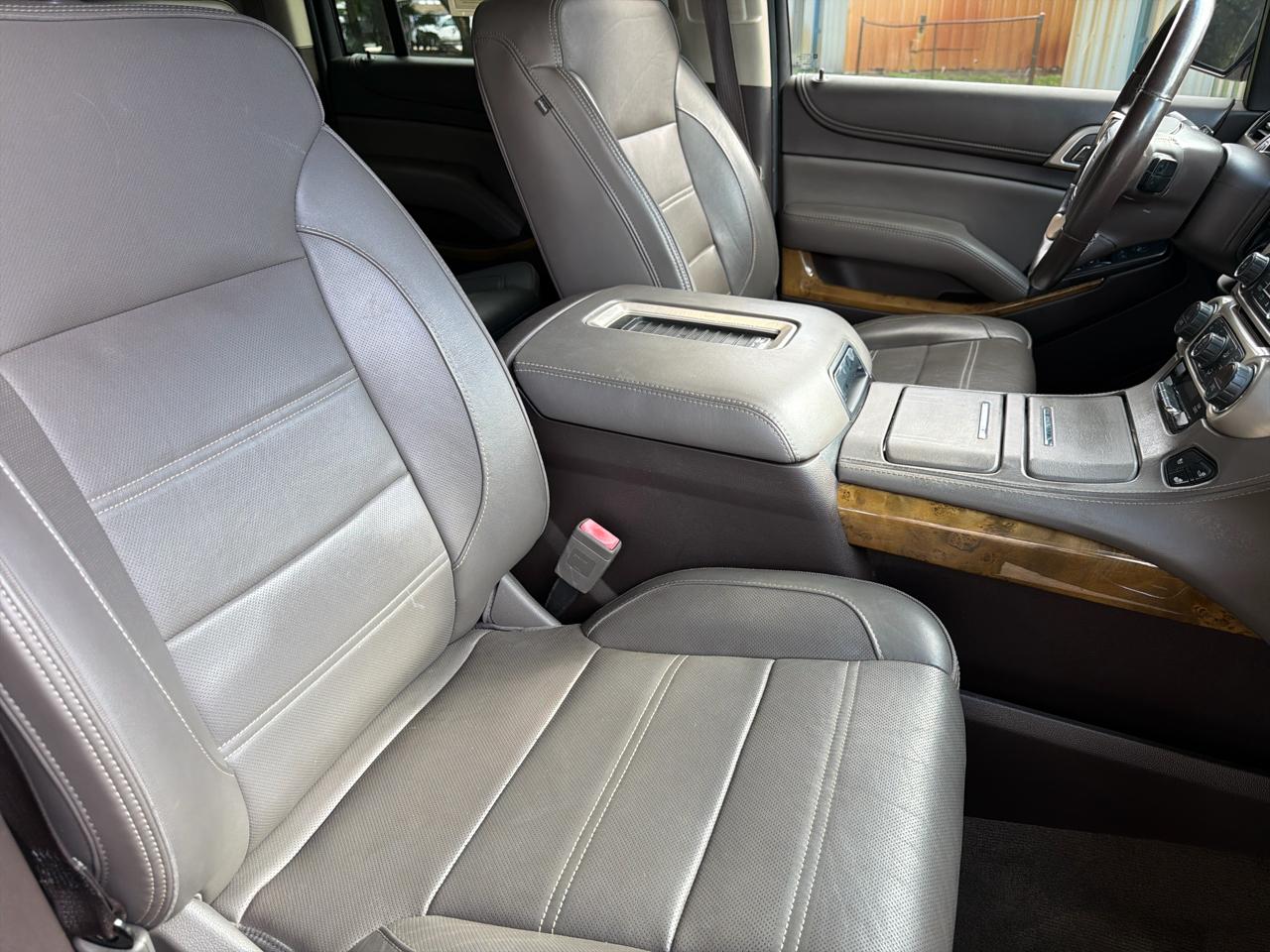 GMC Yukon XL 4WD 4dr Denali 2017