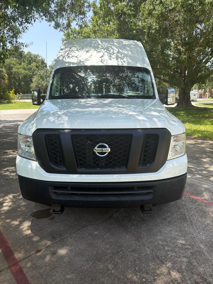Nissan NV Cargo NV2500 HD High Roof V8 SV 2021