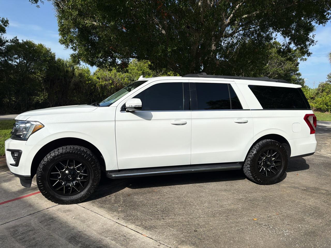 Ford Expedition Max XLT 4x2 2021