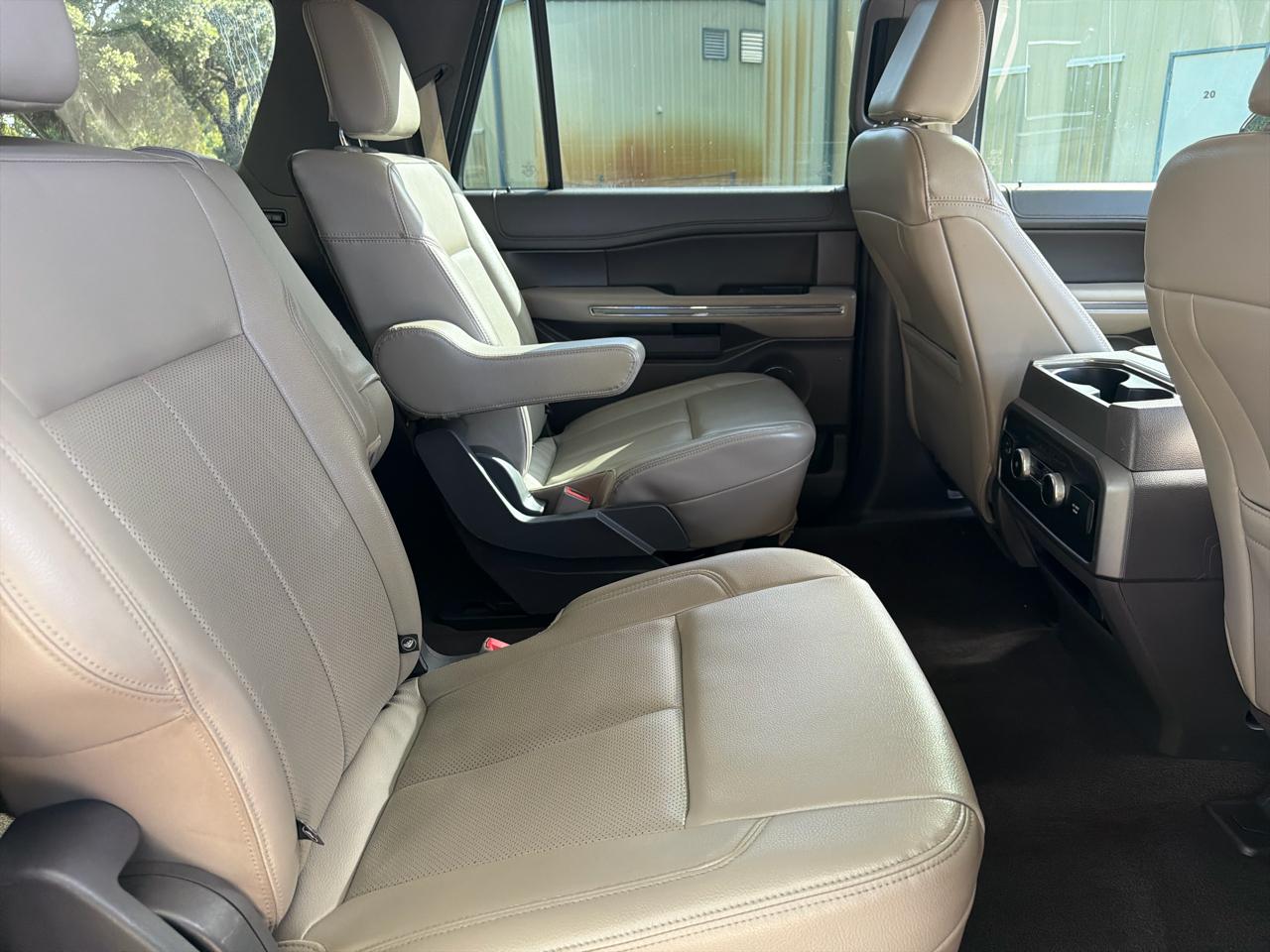 Ford Expedition Max XLT 4x2 2021