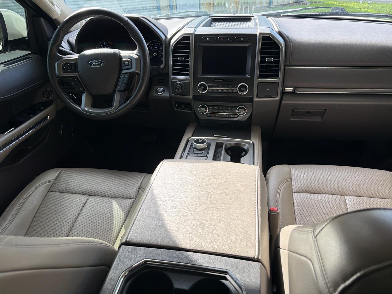 Ford Expedition Max XLT 4x2 2021