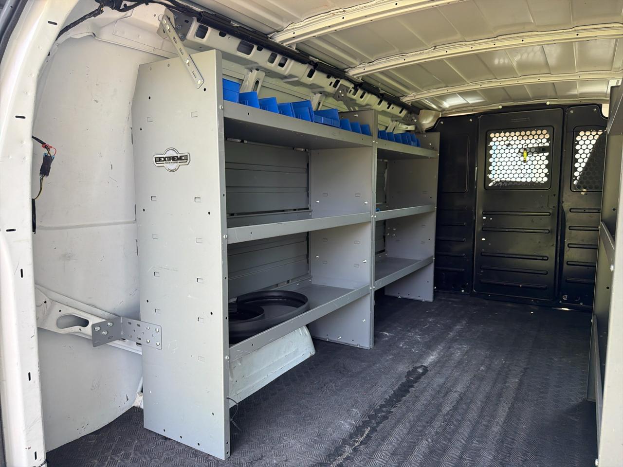 GMC Savana Cargo Van RWD 2500 135" 2020