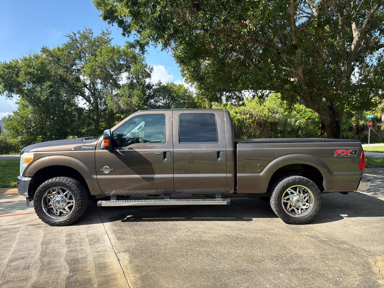 Ford Super Duty F-250 SRW 4WD Crew Cab 156" XLT 2016