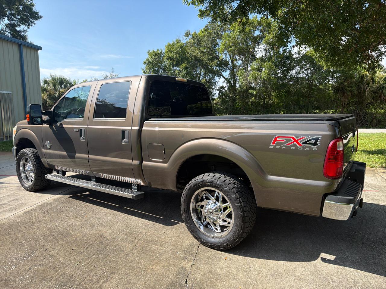 Ford Super Duty F-250 SRW 4WD Crew Cab 156" XLT 2016