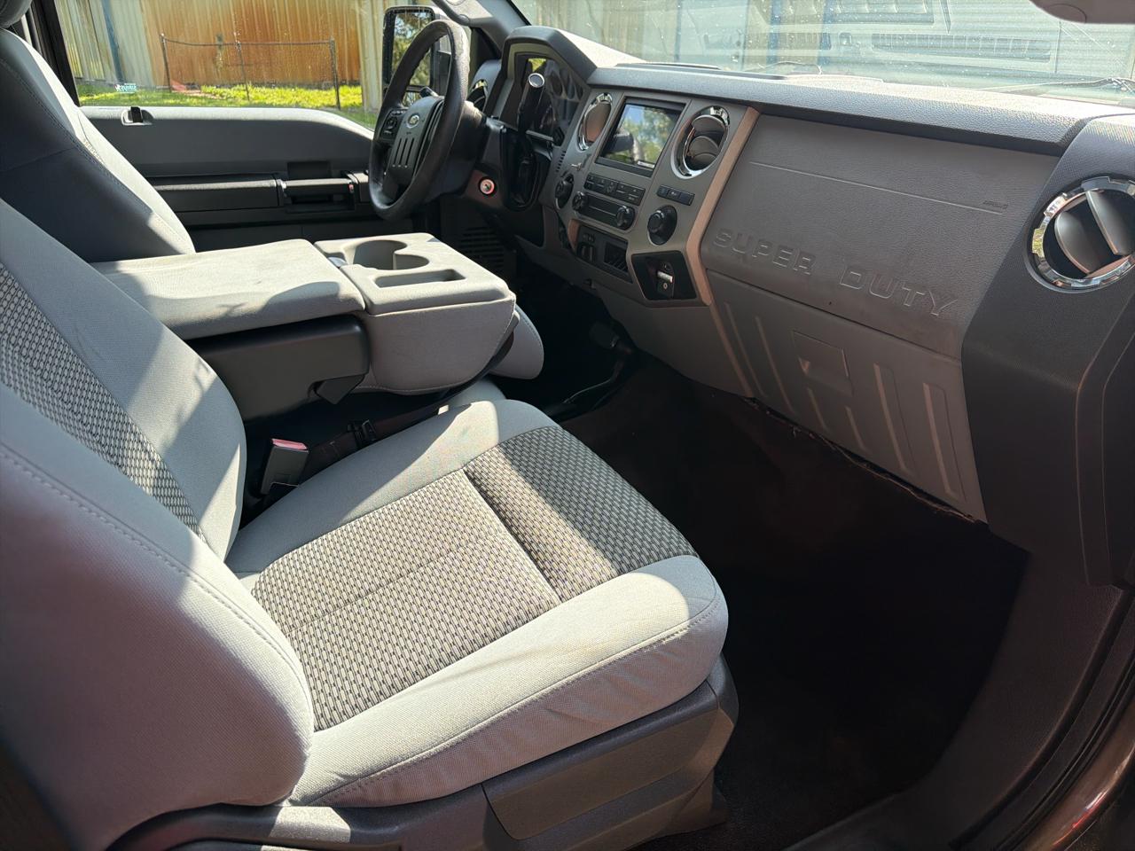 Ford Super Duty F-250 SRW 4WD Crew Cab 156" XLT 2016