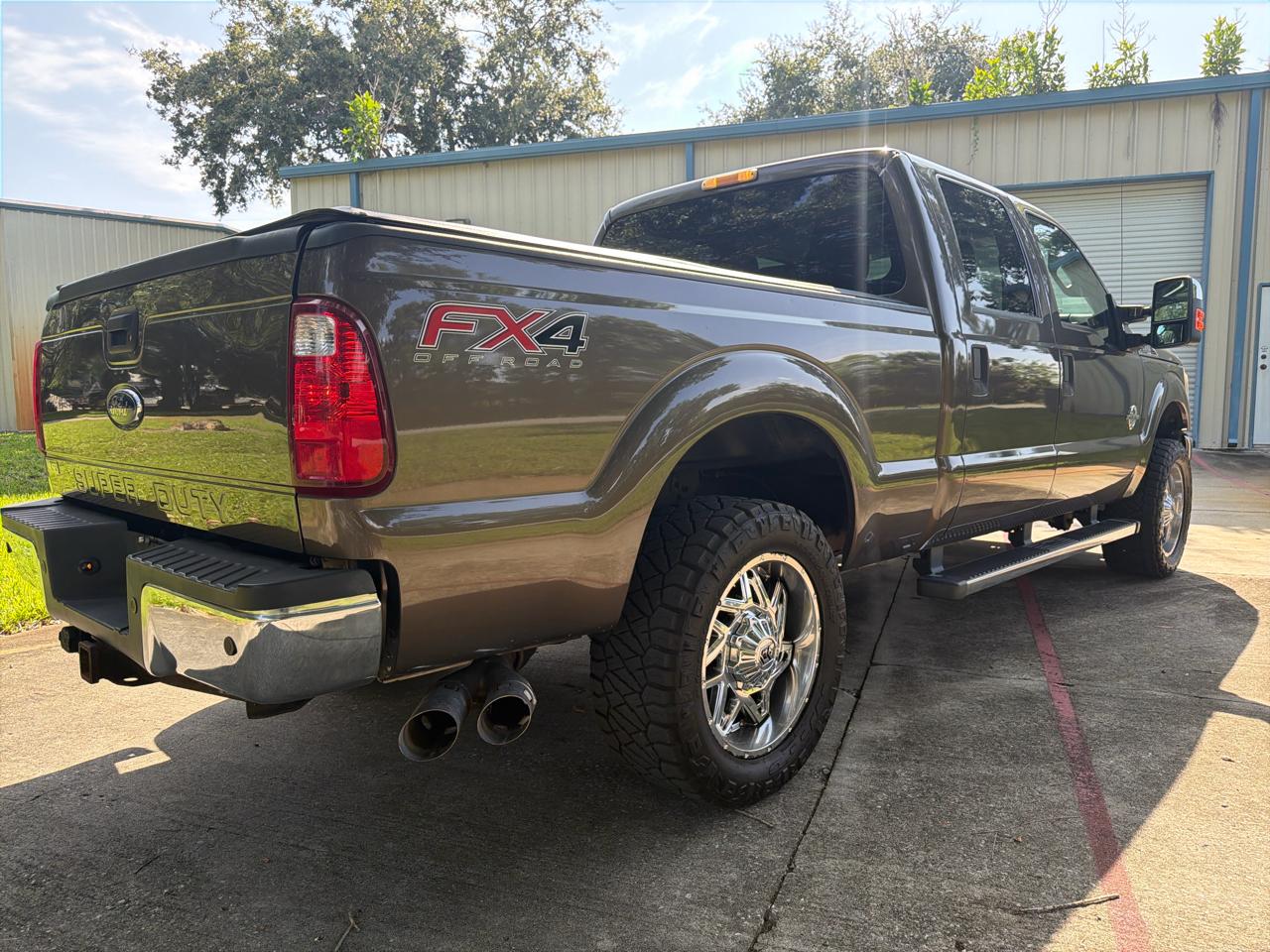 Ford Super Duty F-250 SRW 4WD Crew Cab 156" XLT 2016