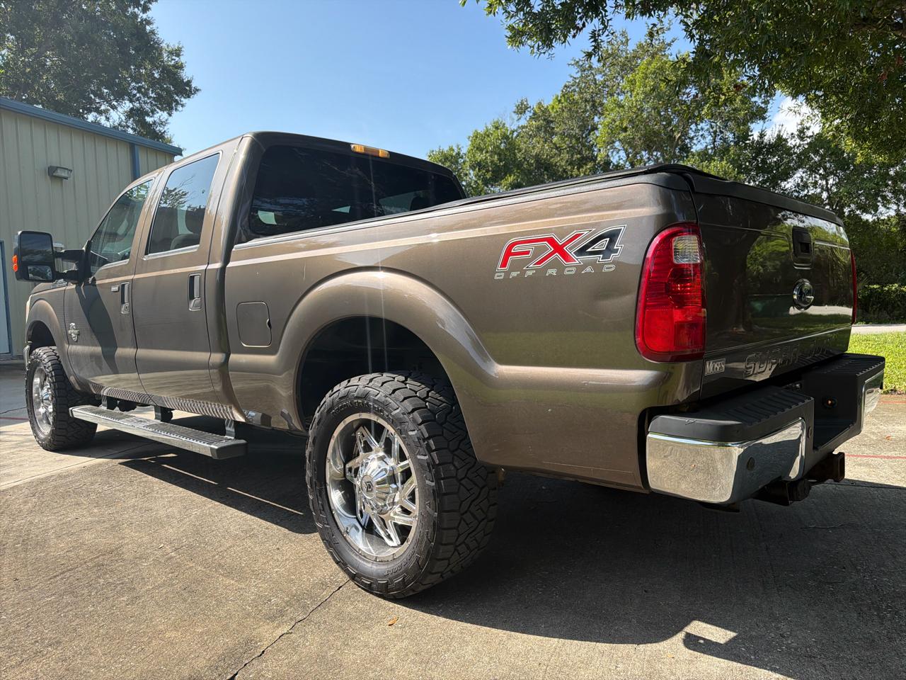 Ford Super Duty F-250 SRW 4WD Crew Cab 156" XLT 2016