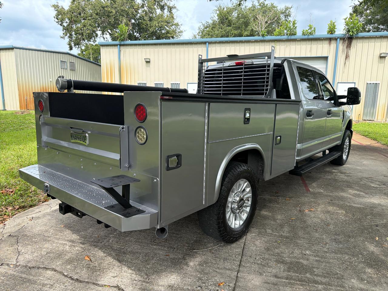 Ford Super Duty F-250 SRW 4WD Crew Cab 156" XLT 2020