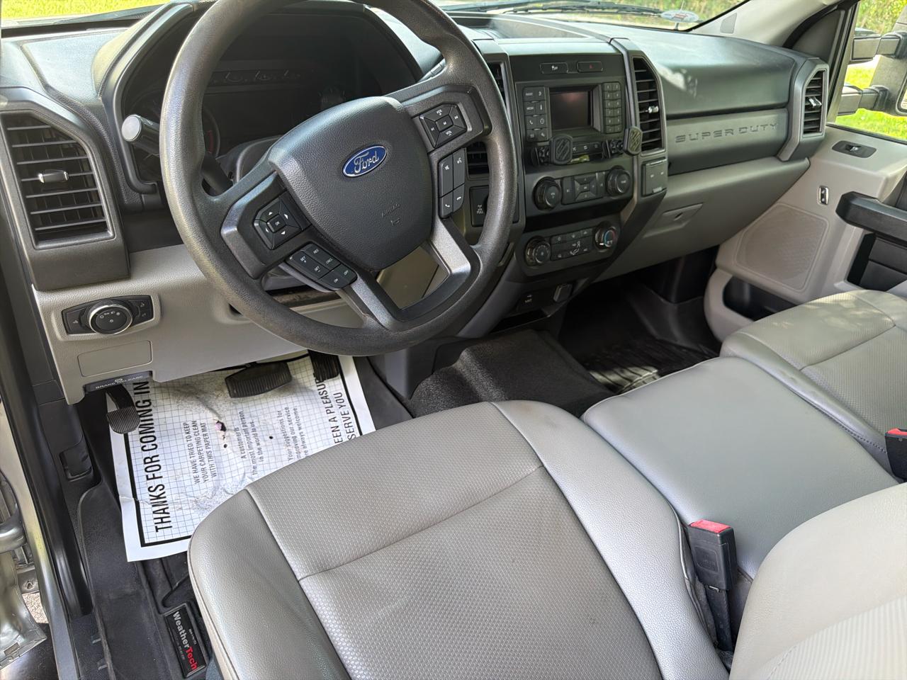 Ford Super Duty F-250 SRW XL 4WD SuperCab 8' Box 2021