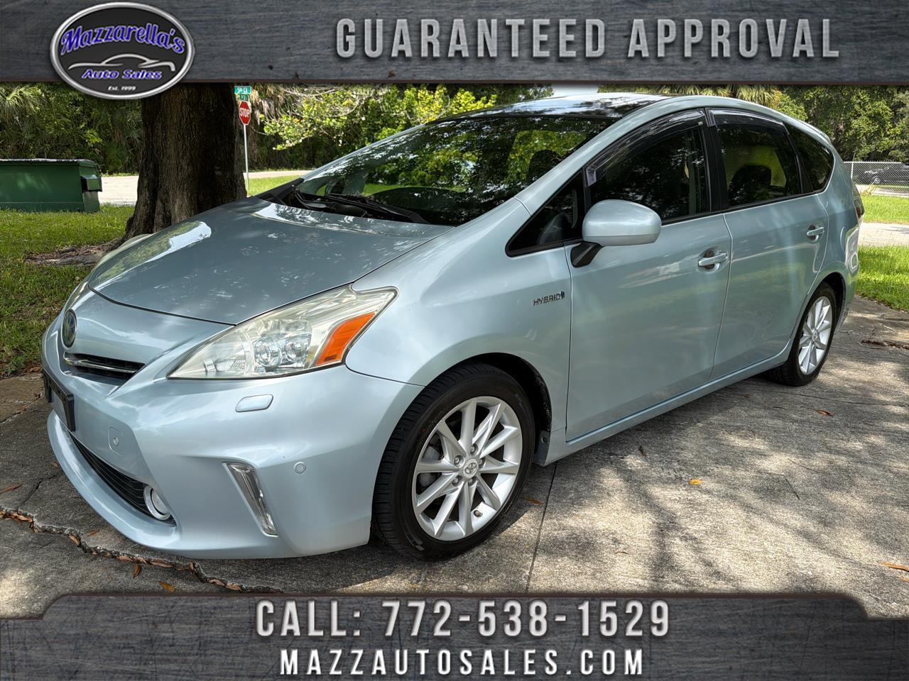Toyota Prius V 5dr Wgn Three (Natl) 2013