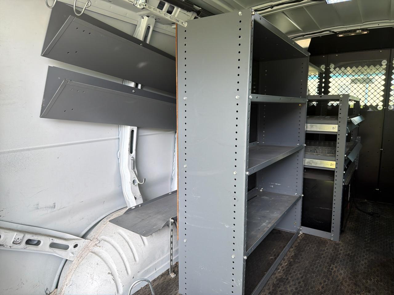 Chevrolet Express Cargo Van RWD 2500 135" 2016