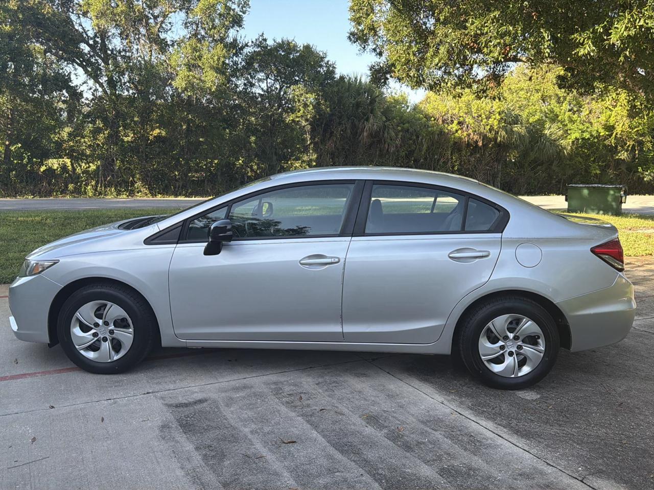Honda Civic Sdn 4dr Auto LX 2013