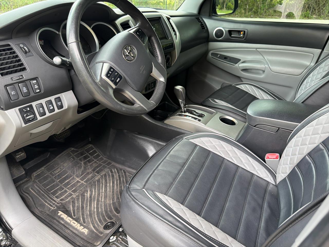 Toyota Tacoma 4WD Double Cab V6 MT (Natl) 2012