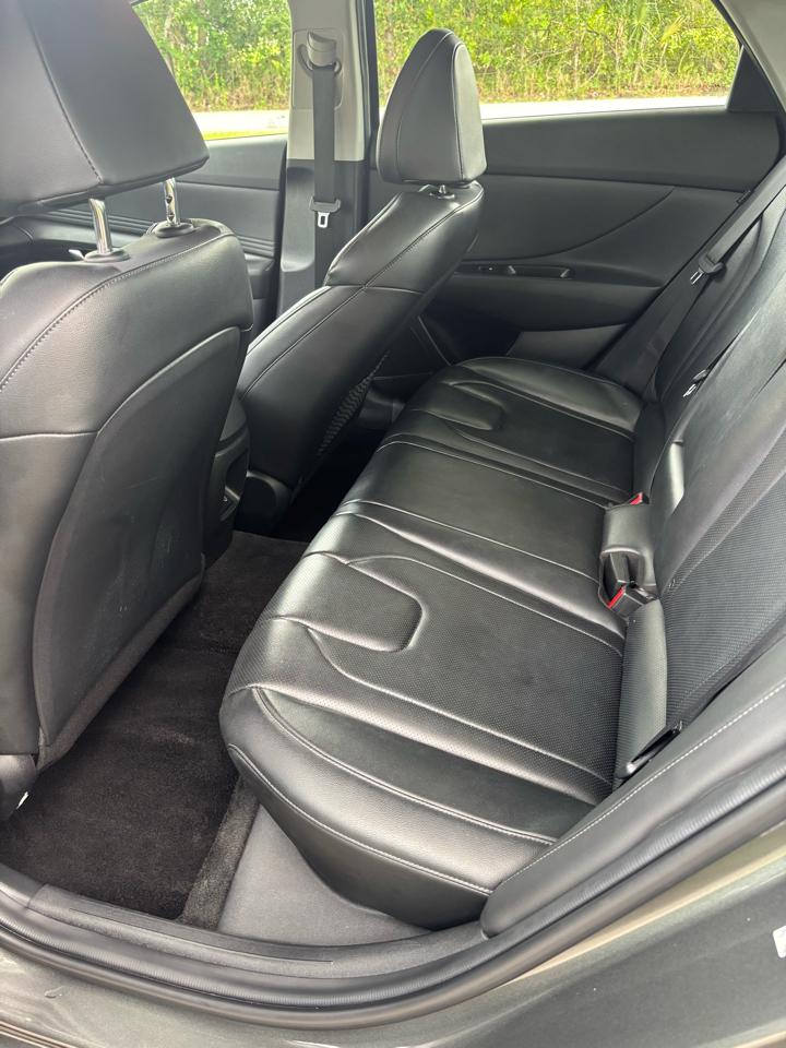Hyundai Elantra Limited IVT 2024