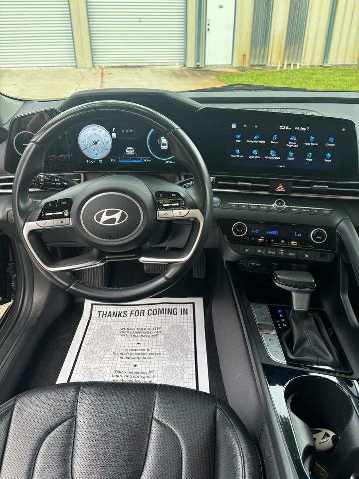 Hyundai Elantra Limited IVT 2024
